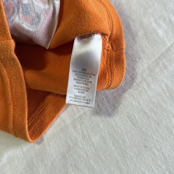 Disney - Winnie the Pooh - Orange Tigger Adventure Shirt - Picture 4 of 4